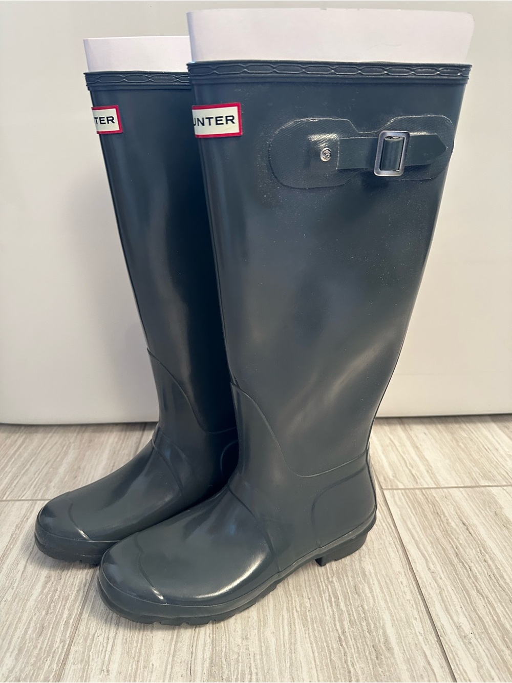 Hunter Gloss Green Tall Rain Boots - Picture 2 of 6